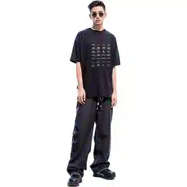 Balenciaga SS23 LogoT
