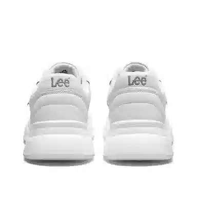Lee