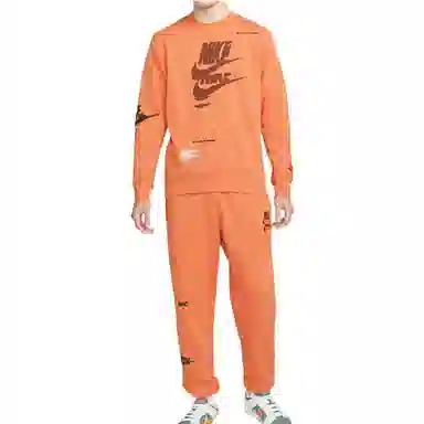 Nike Sportswear Essentials Crewneck Orange
