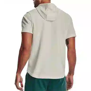 Under Armour T