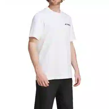 adidas GRAPHIC T-SHIRT T