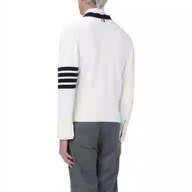 THOM BROWNE V
