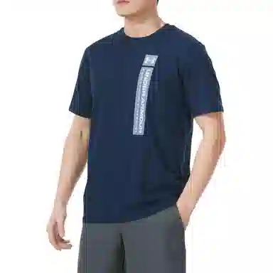 Under Armour T