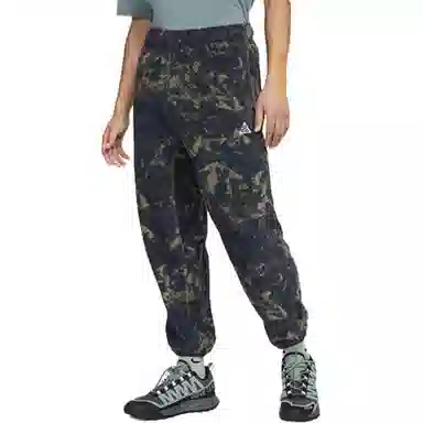 Nike ACG Therma-FITWolf Tree