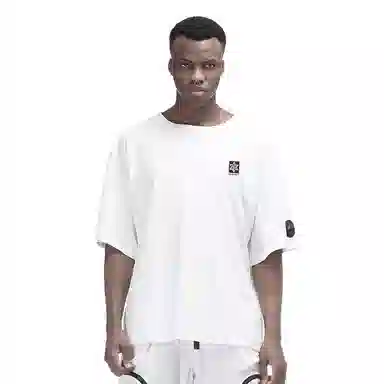 NORVINCY T