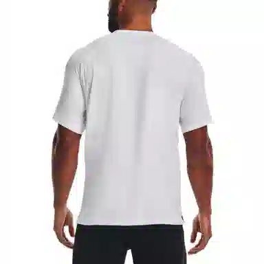 Under Armour T
