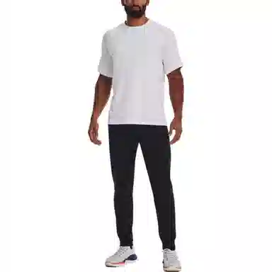 Under Armour T
