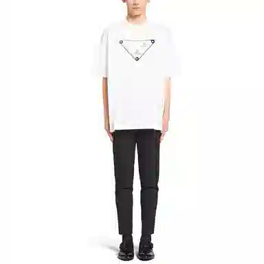 PRADA T