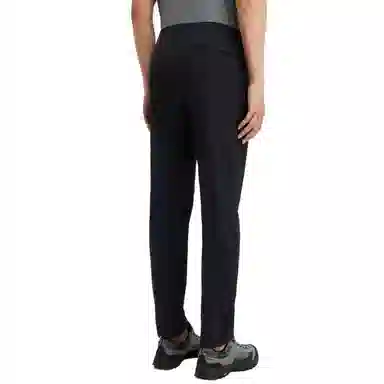 KOLON SPORT TRICOT SLIM FIT logo