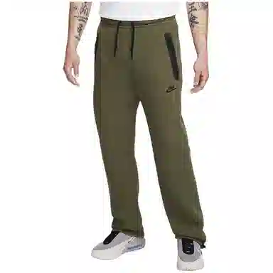 Nike Tech Fleece Olive