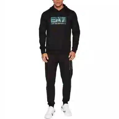 EMPORIO ARMANI SS22 EA7 Logo