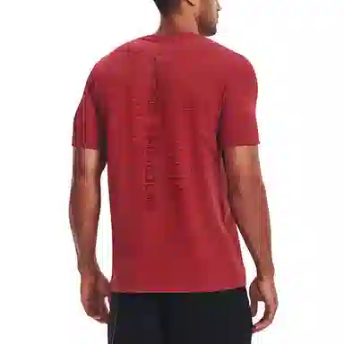 Under Armour T