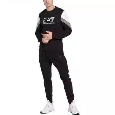 EMPORIO ARMANI EA7 FW22 Logo