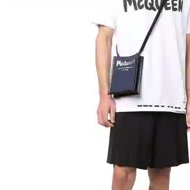 Alexander McQueen SS22 LogoT