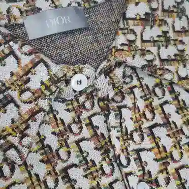DIOR Logo