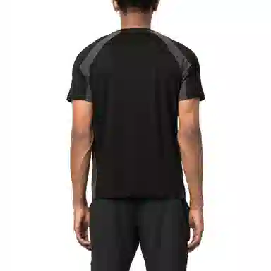 EMPORIO ARMANI SS23 EA7 T