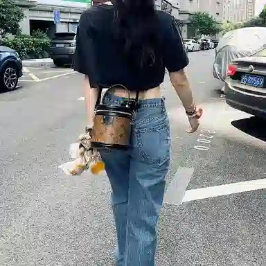 FANJI LV Cannes
