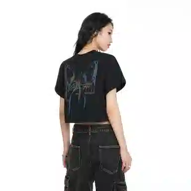 BJHG Gradient Reflective Butterfly T-Shirt