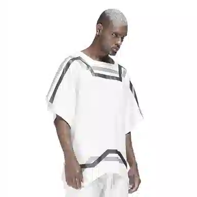 NORVINCY T