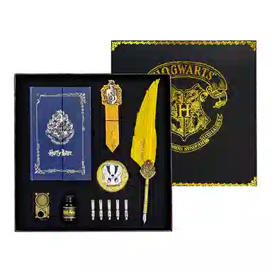 Harry Potter Feather Pen Gift Set
