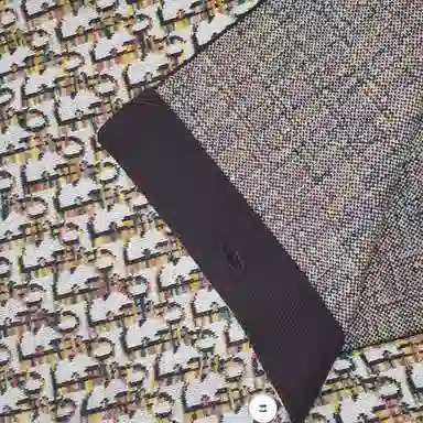 DIOR Logo