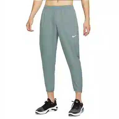Nike Dri-FIT Challenger