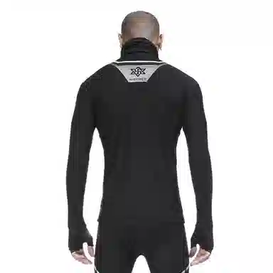 NORVINCY T
