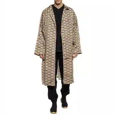 Vetements FW22 V-Neck Pullover Black