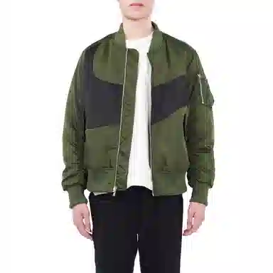 Nike Sportswear Swoosh Therma-FIT Logo
