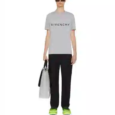 GIVENCHY FW22 LogoT