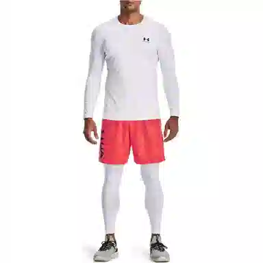 Under Armour T