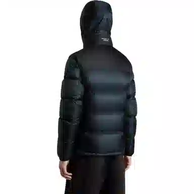 Moncler FW22 Logo
