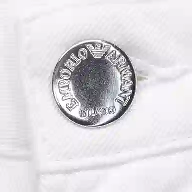 EMPORIO ARMANI SS22 Logo