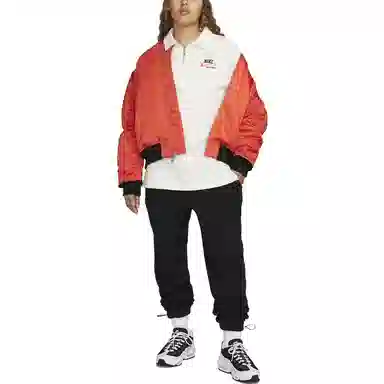 Nike Sportswear Trend Logo