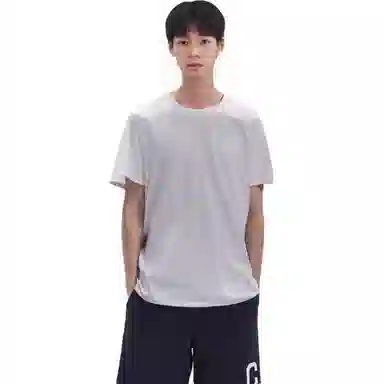 Burberry SS22 T