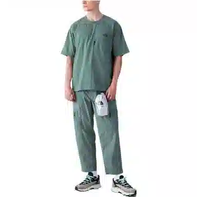 THE NORTH FACE Ss Crew Top logoT