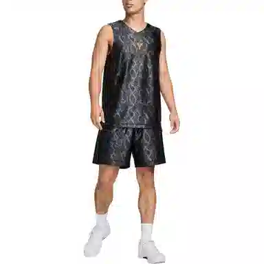 Nike Dri-FIT Standard Issue logo