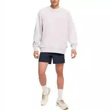 On Essential Shorts