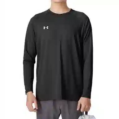 Under Armour T