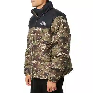 The North Face 1996 Series 700 Fill Down Jacket Camo