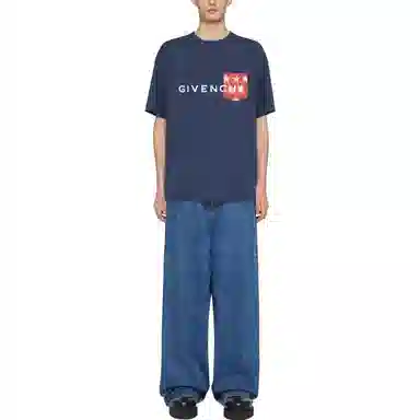 Givenchy T