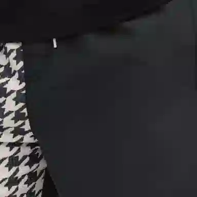 COACH Printed Mid-Rise Shorts Black