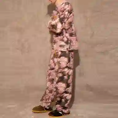 Drew House logo scribble crewneck roses