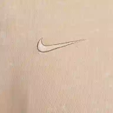 Nike Sportswear Premium logoT