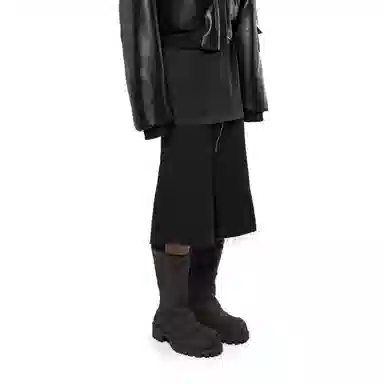 ARNODEFRANCE Shorts Black