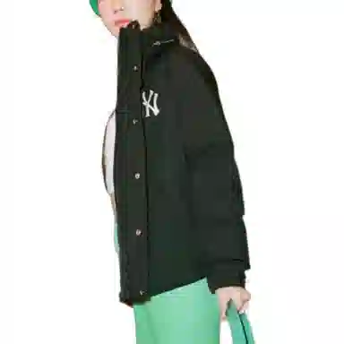 MLB FW22