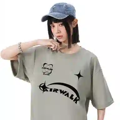 Airwalk T
