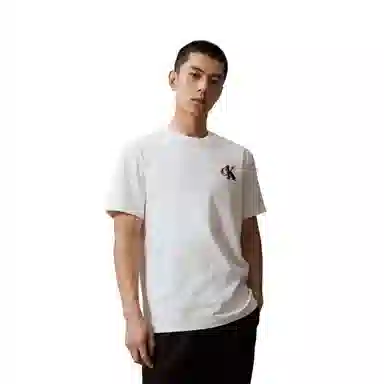 CKCalvin Klein T