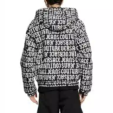 VERSACE JEANS COUTURE Logo