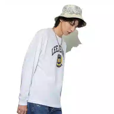 Lee FW22 Retro Campus Print Long Sleeve Tee White